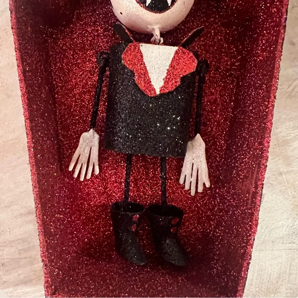 Pier 1 Vampire in Glittered Coffin ornament Halloween table top decoration decor